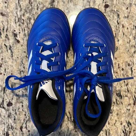adidas | Shoes | Adidas Youth Indoor Soccer Shoes | Poshmark